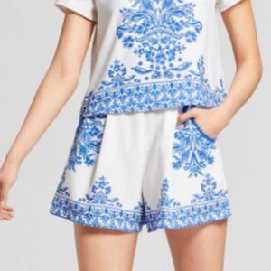 Xhiliration Blue Embroidered Swing Shorts